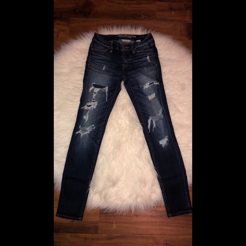 American eagle distressed skinny jeans